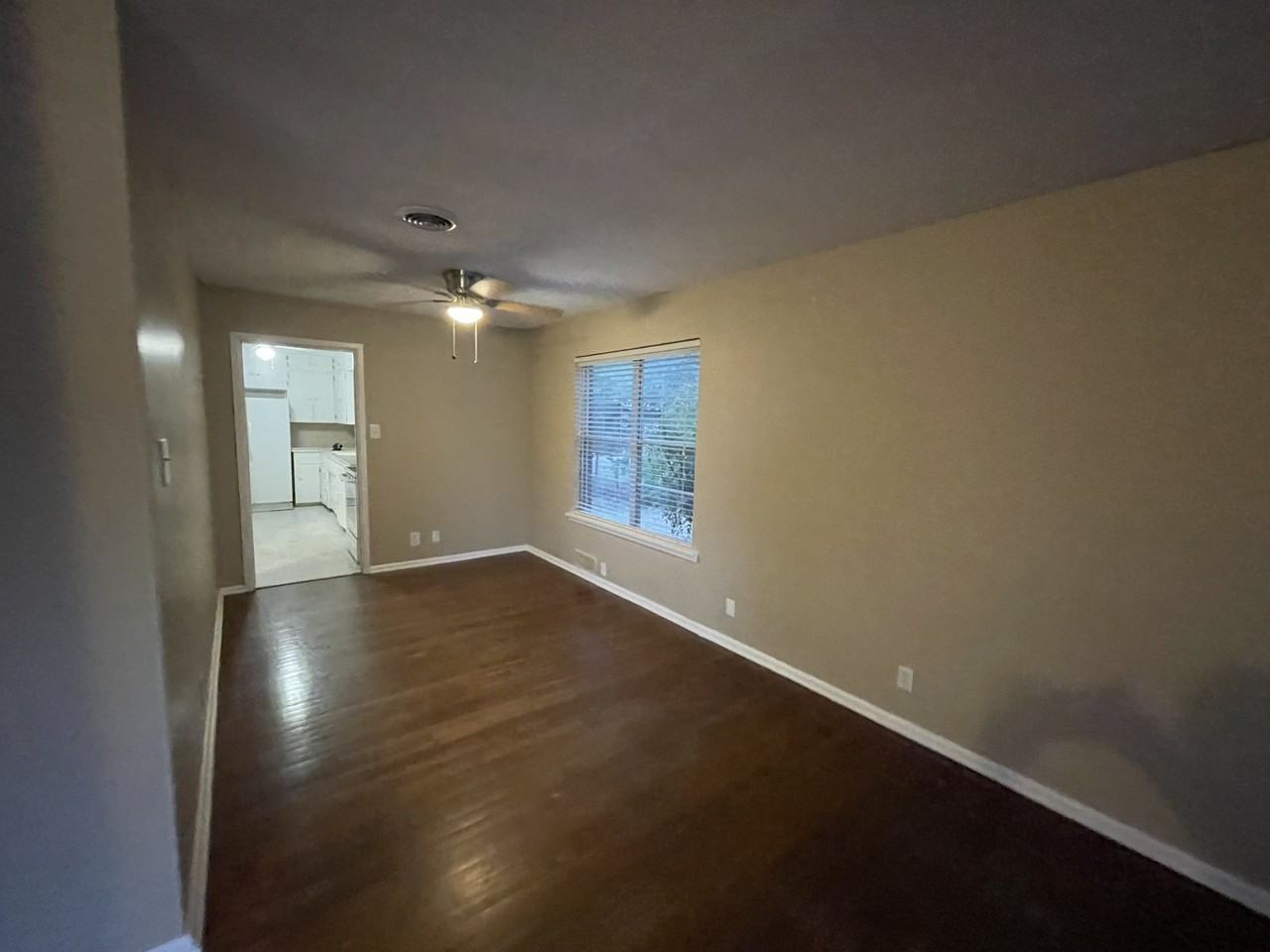 1419 Linden Dr #1 - Photo 5 of 12