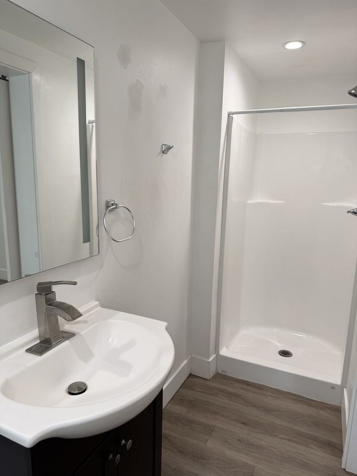 1106 West 41st Street #2-3 - Photo 5 of 9