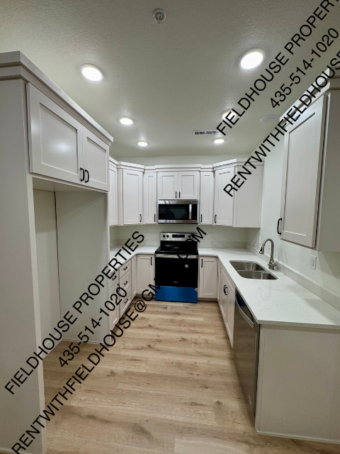 144 W 1575 N #204 - Photo 2 of 15