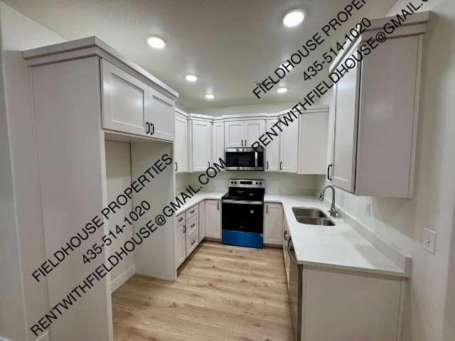 144 W 1575 N #204 - Photo 3 of 15