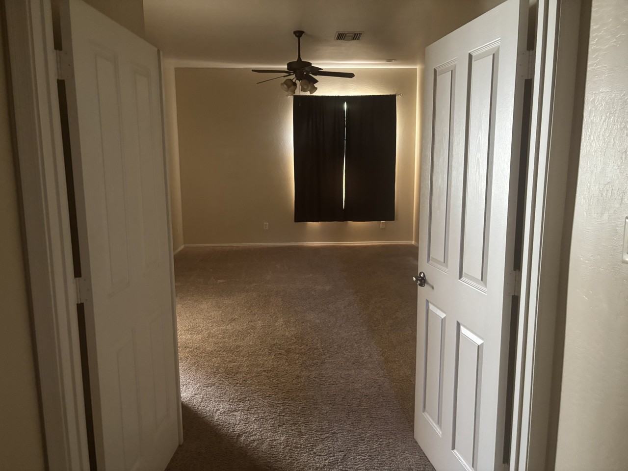 4568 W La Quinta Ln #1 - Photo 7 of 10