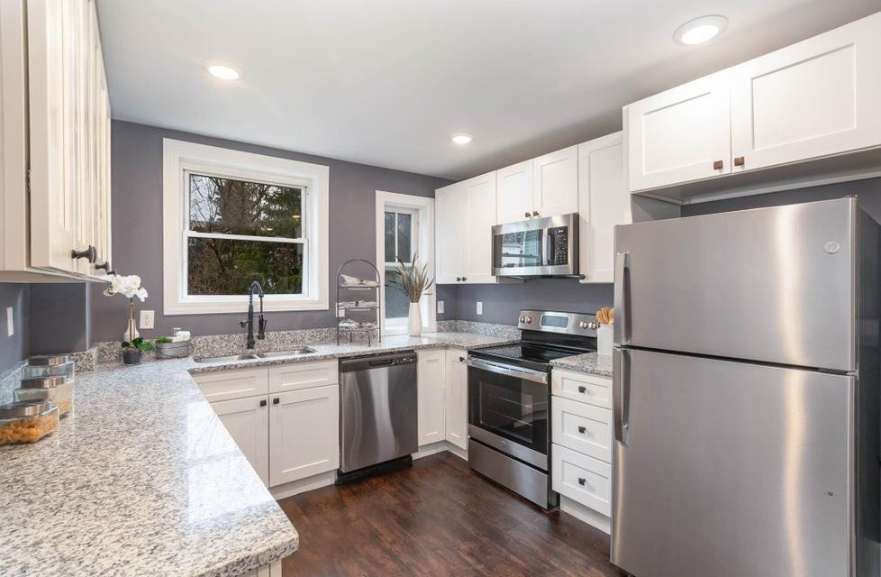 39 18th St #SF - Photo 4 of 16
