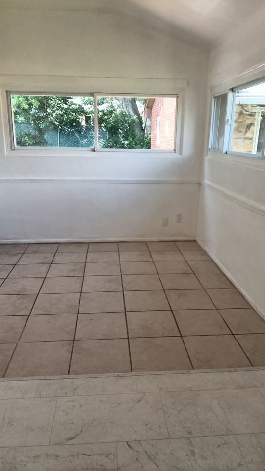 1057 Neville Ave - Photo 2 of 13