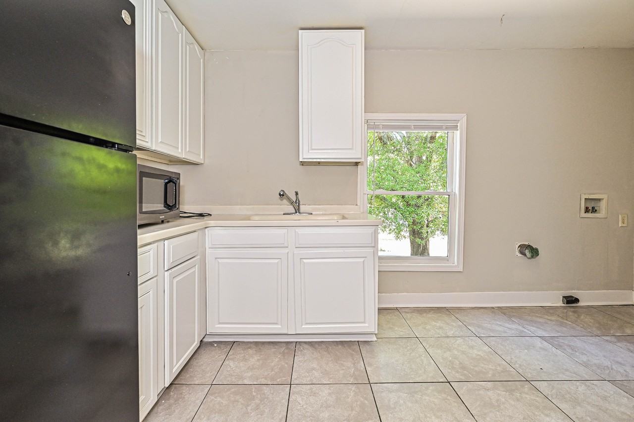 708 S Hayne St #1 - Photo 6 of 18
