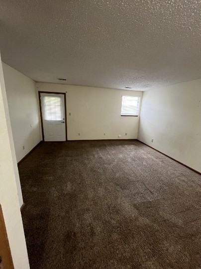 516 Cantebury Dr #B - Photo 2 of 10