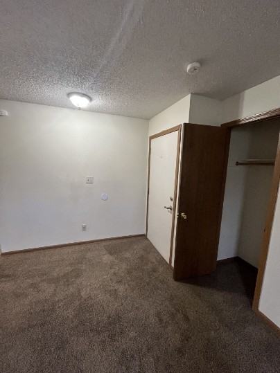 516 Cantebury Dr #B - Photo 5 of 10