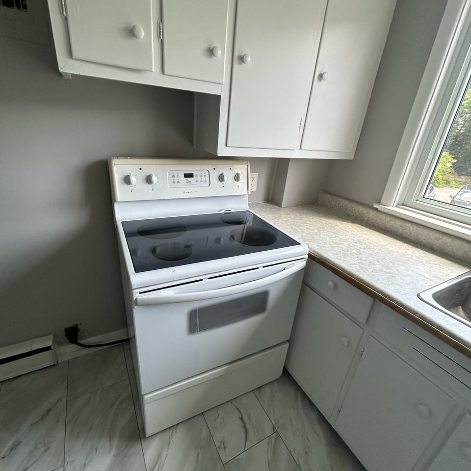 441 Covert St #3 - Photo 4 of 7