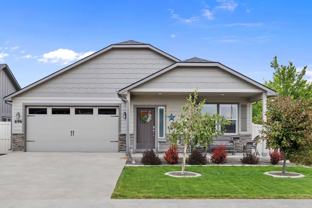 696 Alpine Lake St #1 - Photo 1 of 1