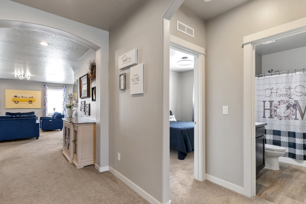 696 Alpine Lake St #1 - Photo 7 of 31