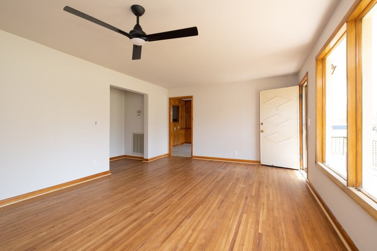 1021 Maynor Ave #1 - Photo 4 of 16
