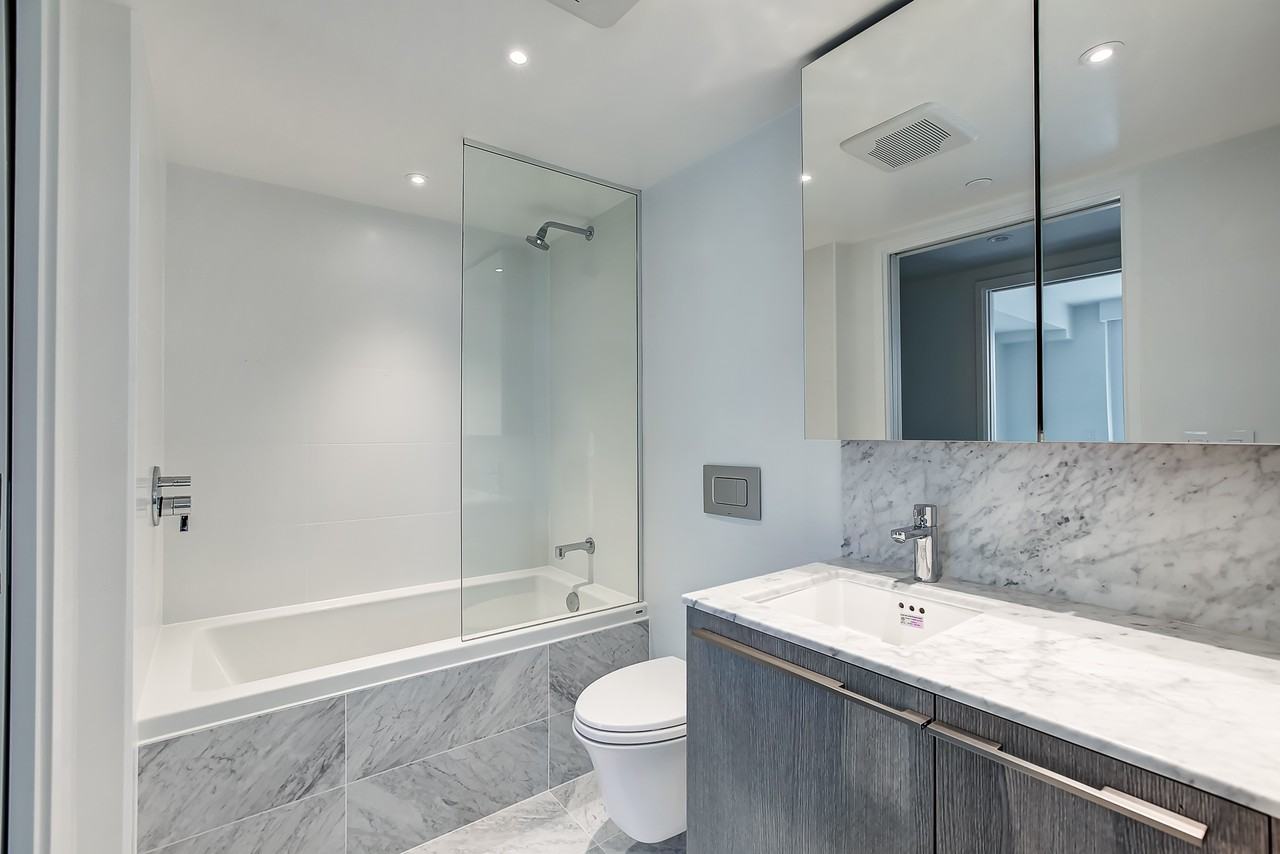 1111 - 1111 Richards Street #1809 - Photo 5 of 18