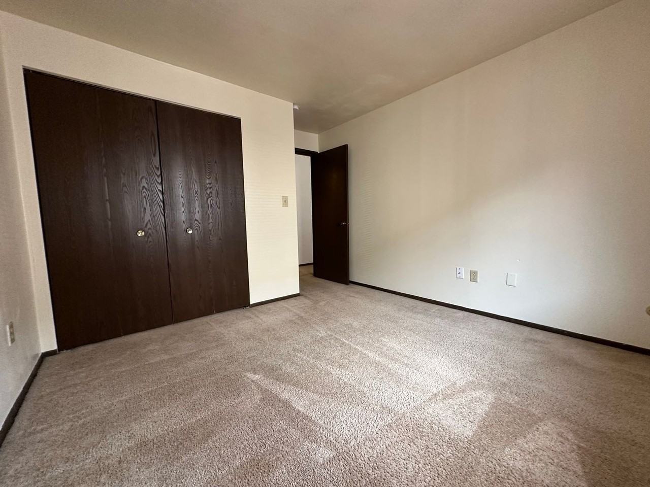 607 Kellywood Mnr - Photo 6 of 9