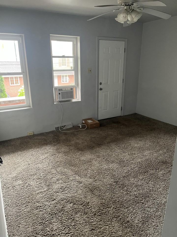 16 E 1st Ave #16 - Photo 6 of 10