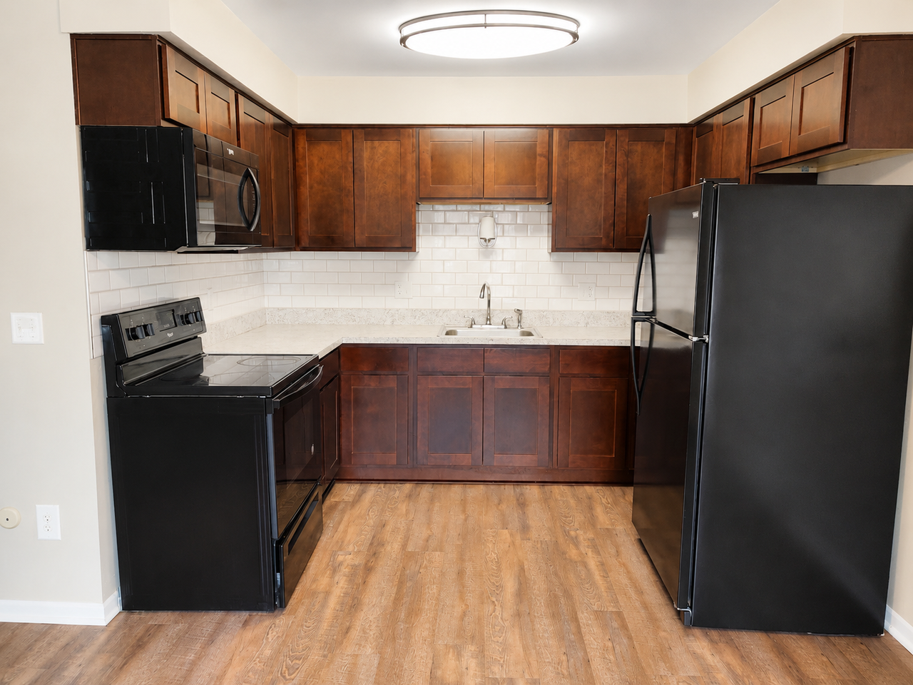 Sterling Hill Apartments - Photo 2 of 23