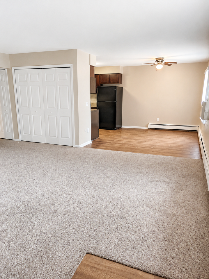 Sterling Hill Apartments - Photo 3 of 23