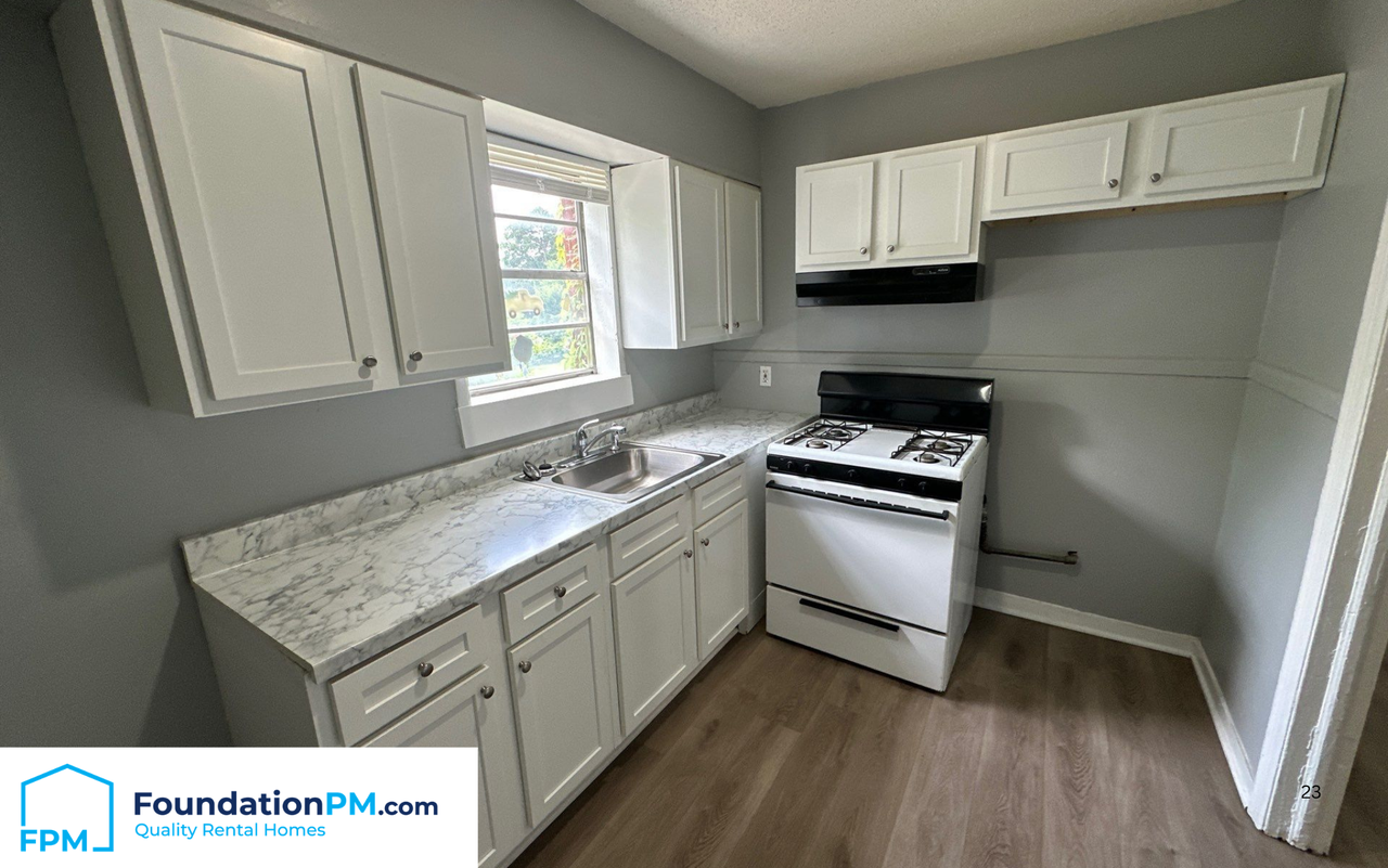 1748 Benning St #1 - Photo 4 of 17