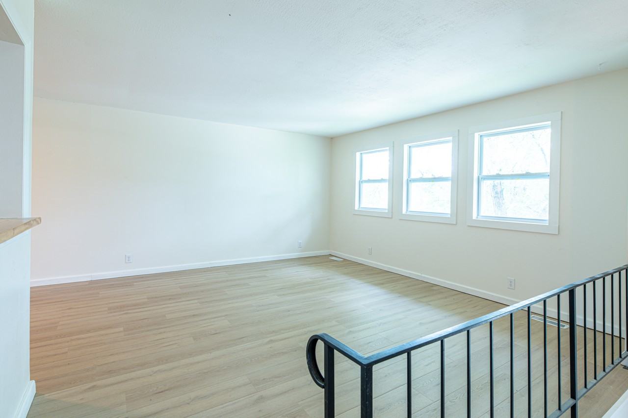 307 Mcmasters Pl #1 - Photo 3 of 37