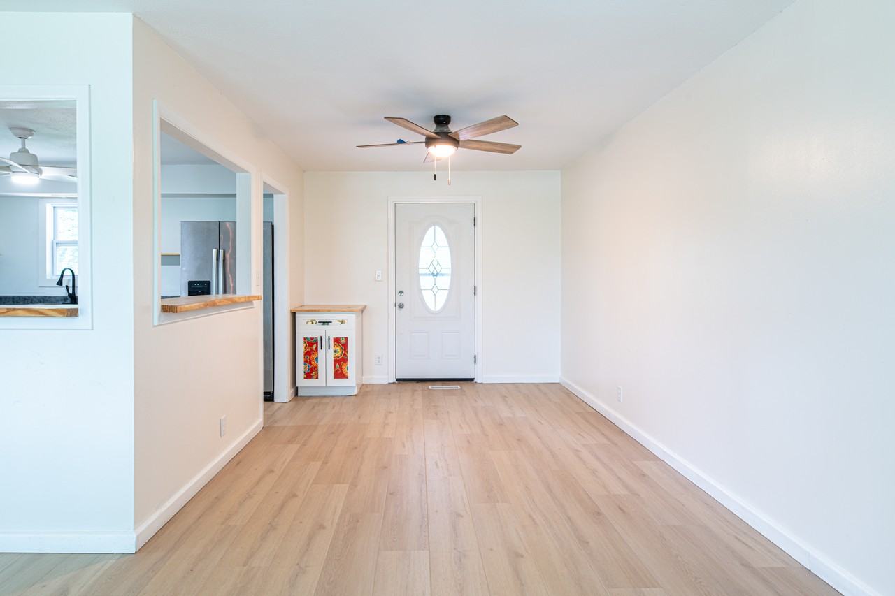 307 Mcmasters Pl #1 - Photo 5 of 37
