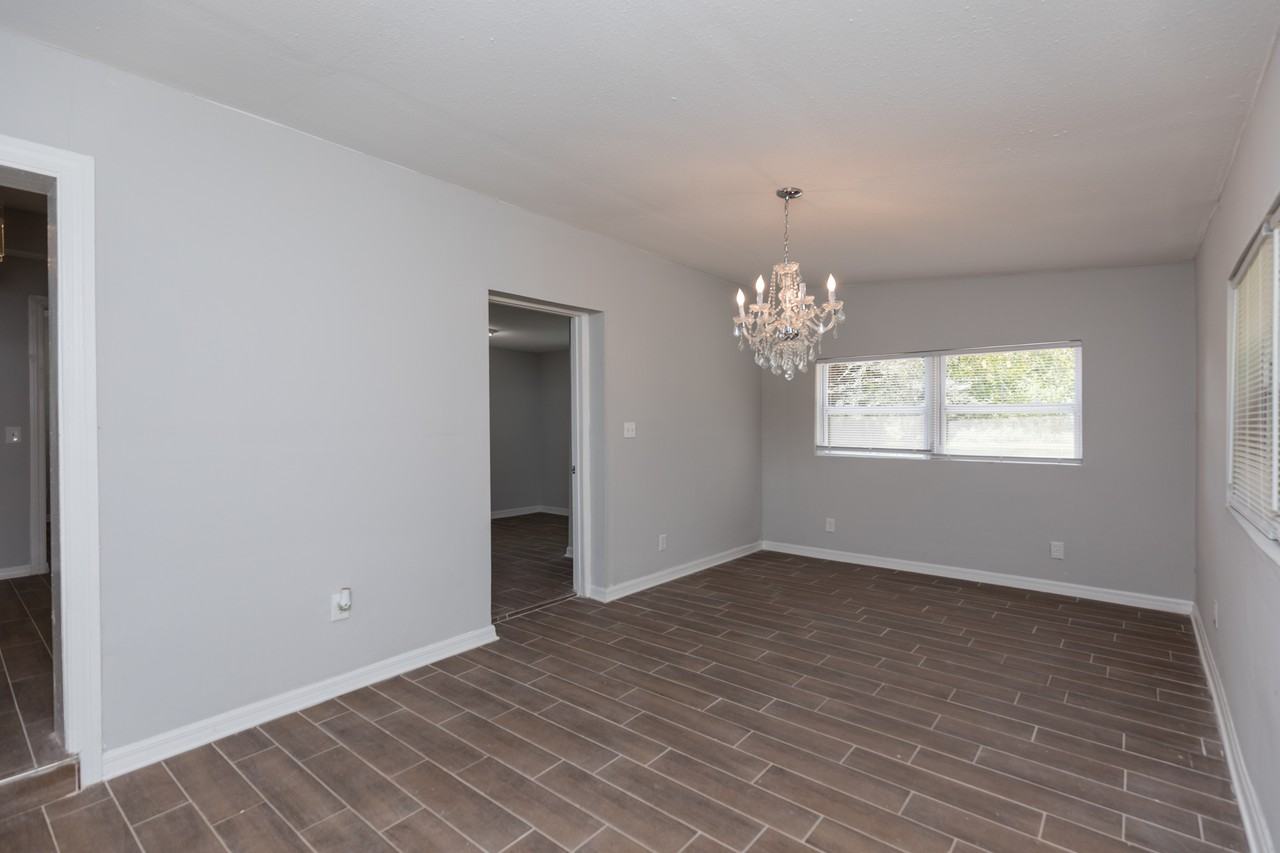 8617 3rd Ave #1 - Photo 4 of 12