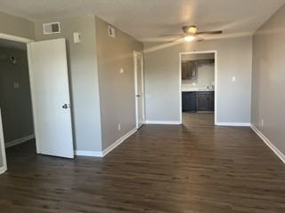 1609 Glenn St Sw #A - Photo 2 of 10
