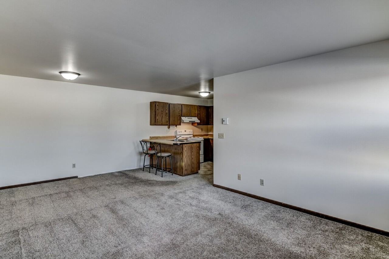 3130 Eldorado Boulevard - Photo 2 of 39