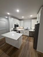 featured image of 513 W Dallas St