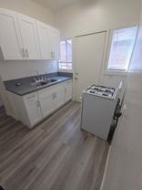 828 S Glendale Ave - Photo 1 of 1