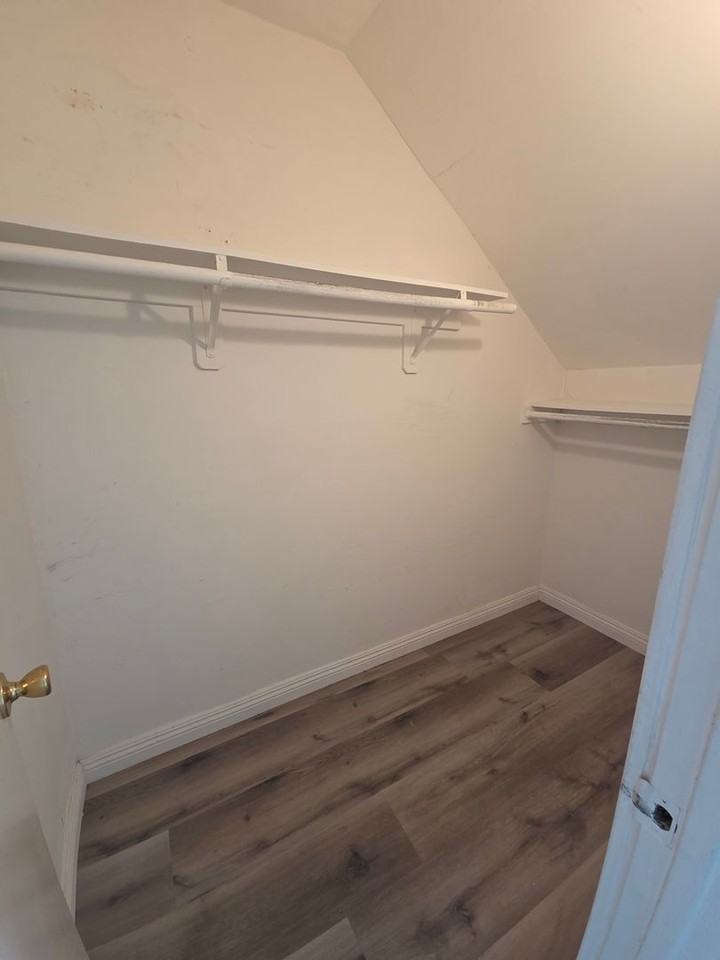 828 S Glendale Ave - Photo 6 of 6