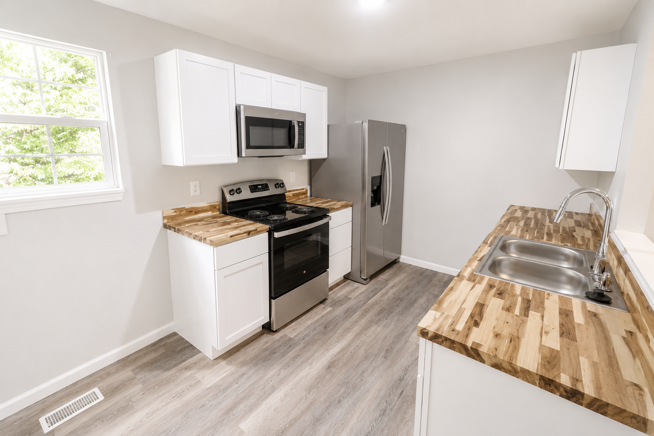 5318 Godas Cir - Photo 6 of 42