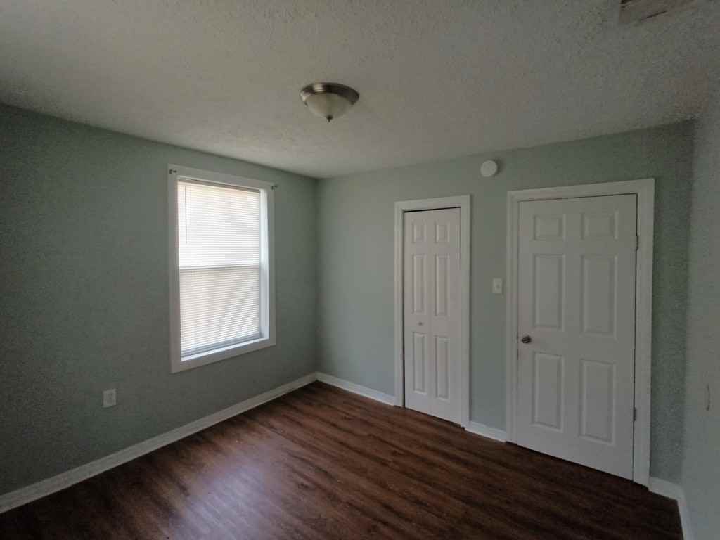 2542 Wilcox St #1 - Photo 3 of 11