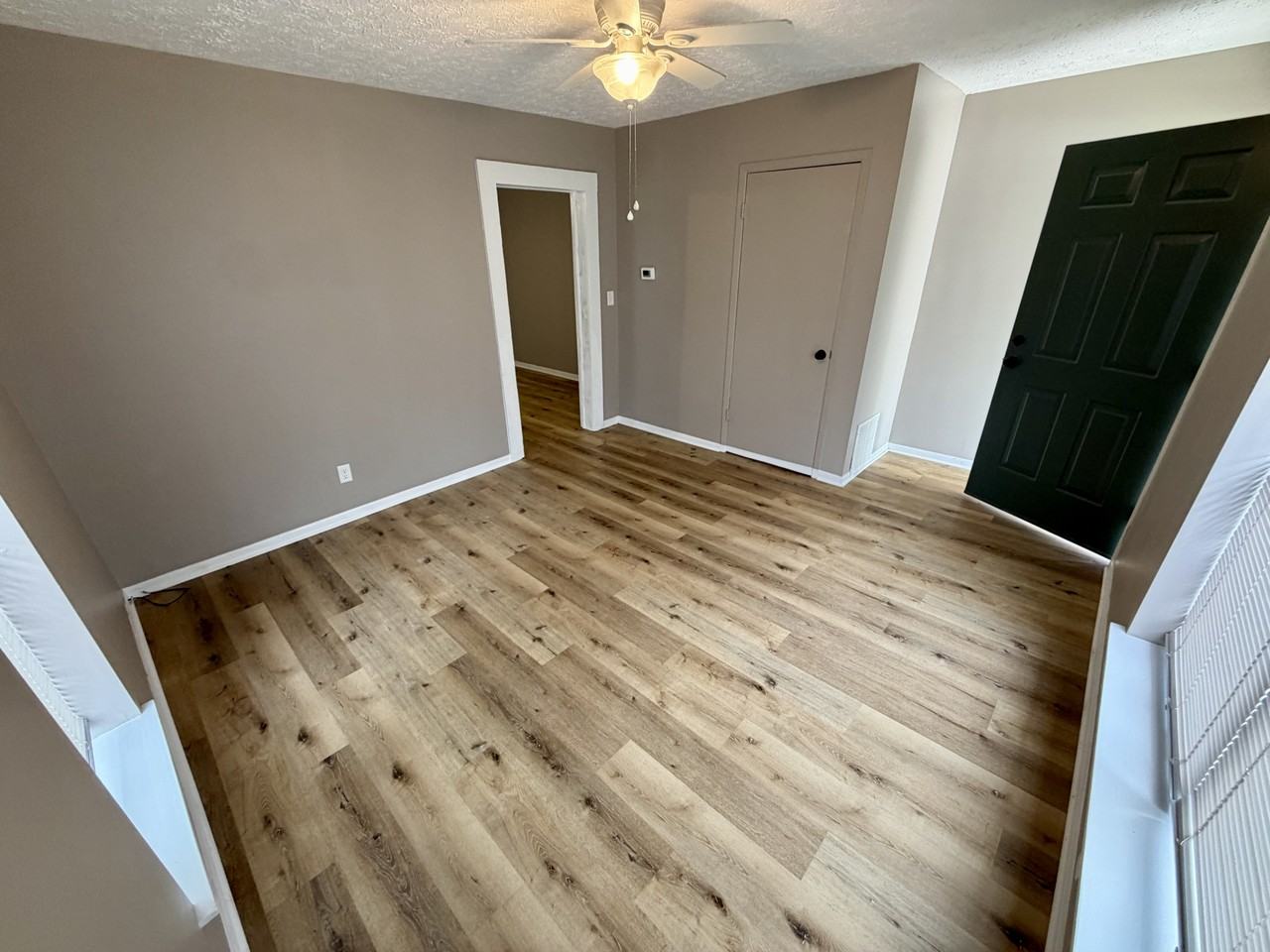 973 Georgia 42 - 971 #971 - Photo 3 of 25