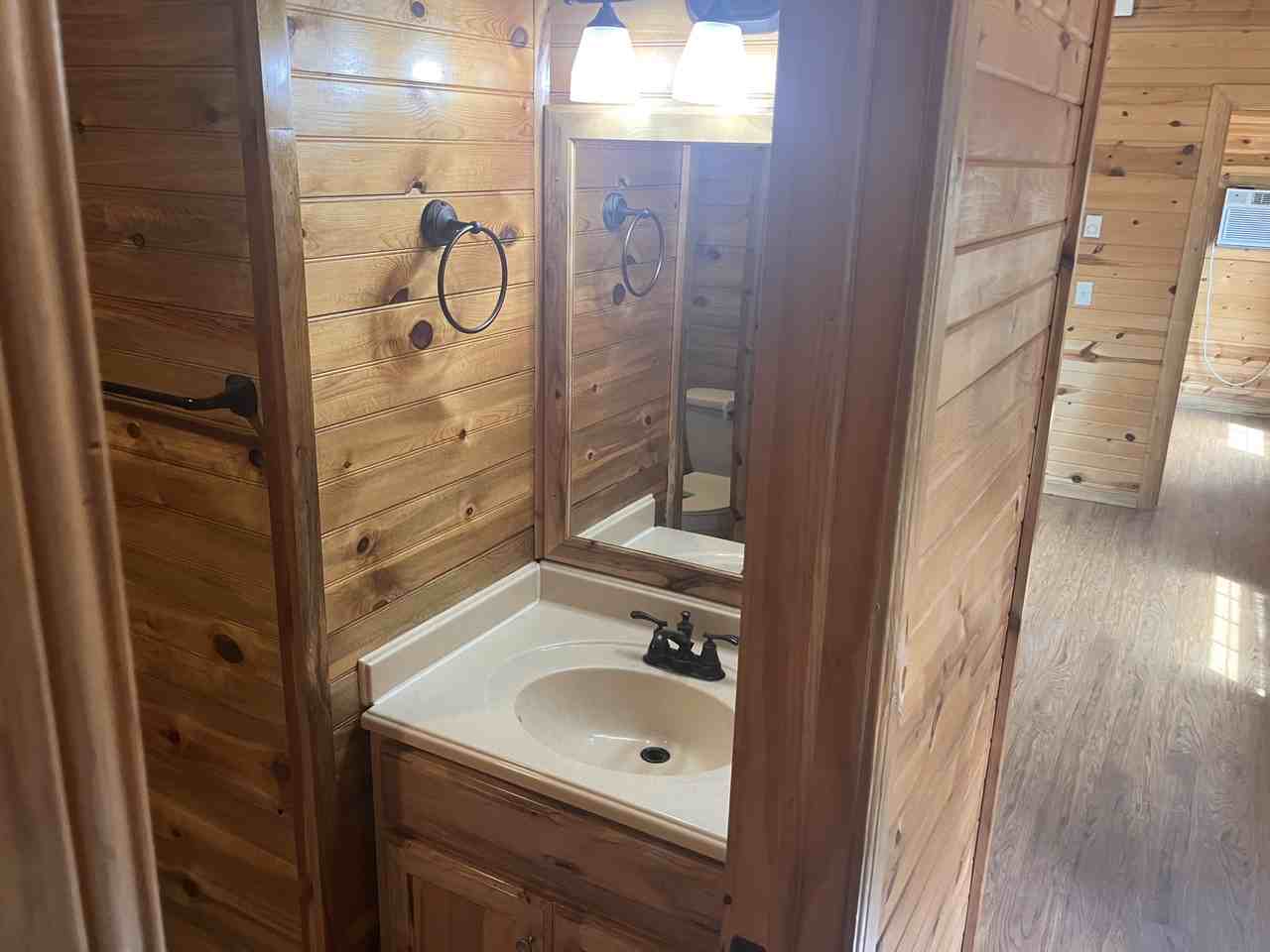 111 E Cottonwood Dr #1 - Photo 2 of 7