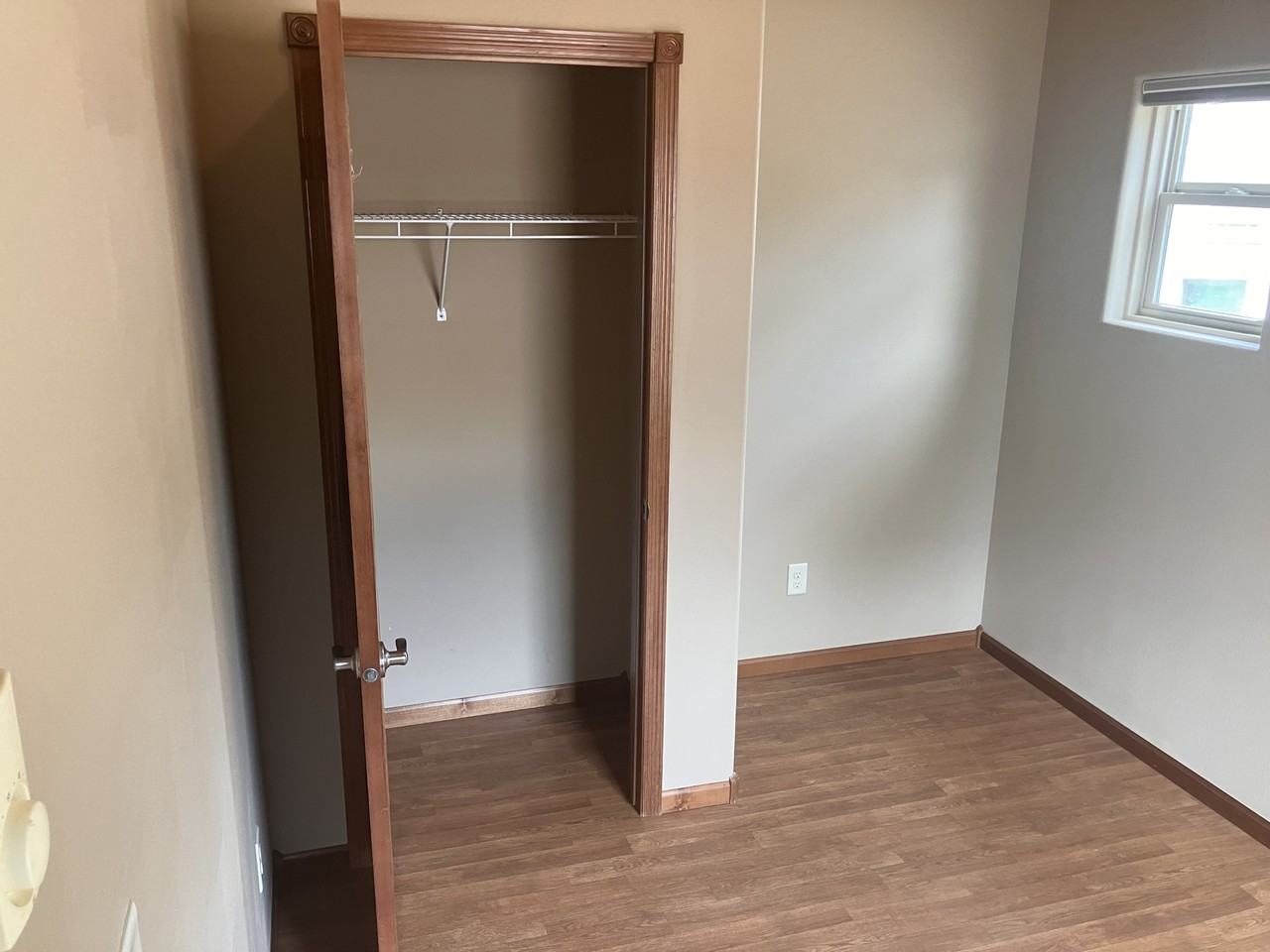 111 E Cottonwood Dr #2 - Photo 5 of 8