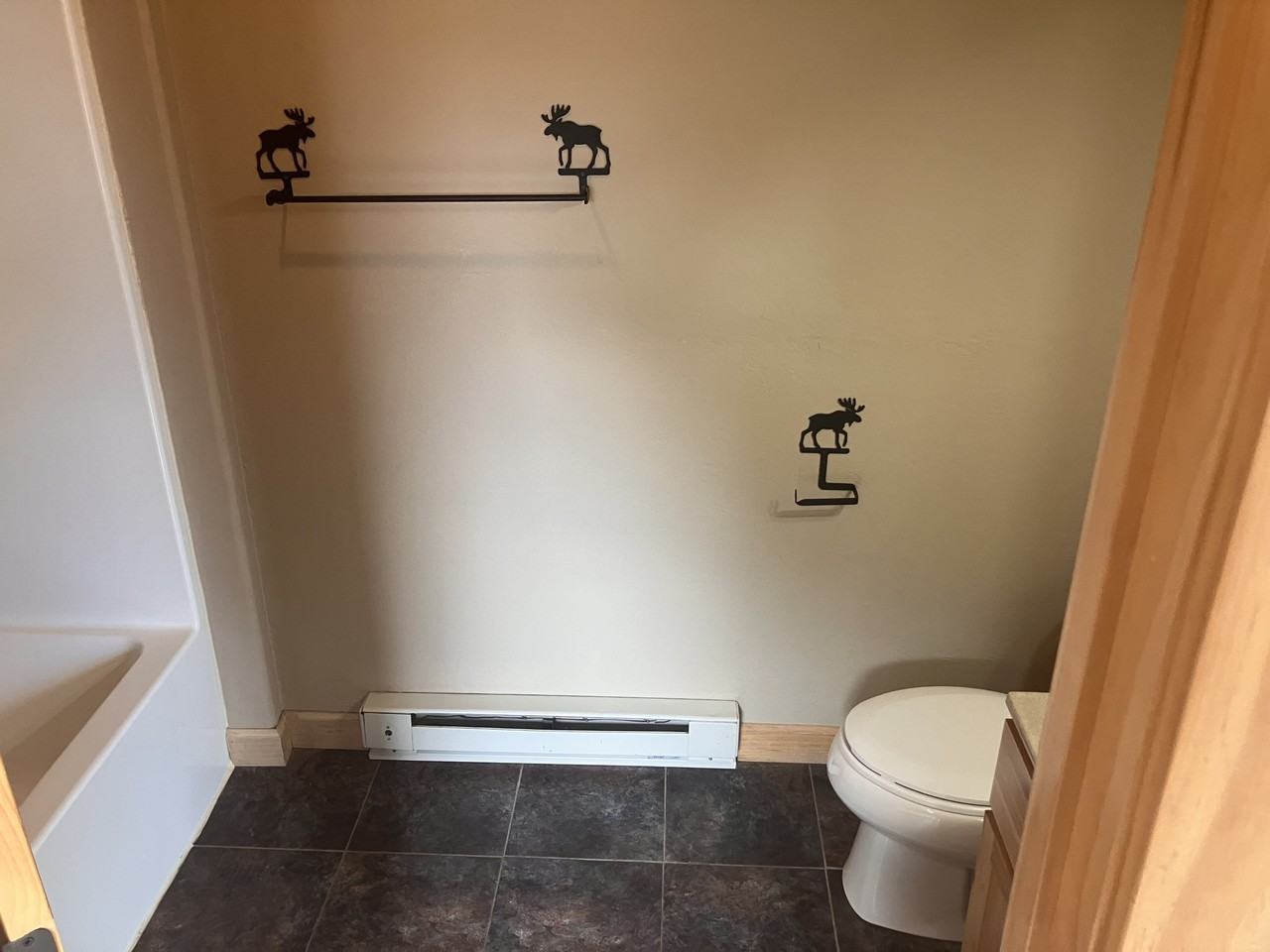 111 E Cottonwood Dr #8 - Photo 5 of 7