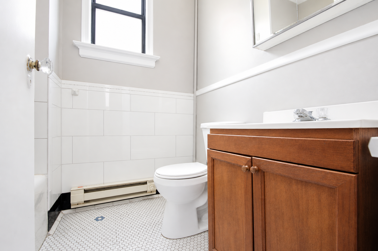 4720 CENTRE AVENUEAPT 1-J #1J - Photo 3 of 10