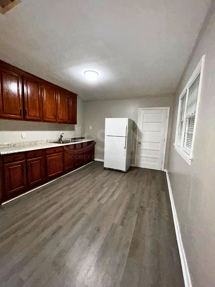 2958 Frederick St - Photo 2 of 8