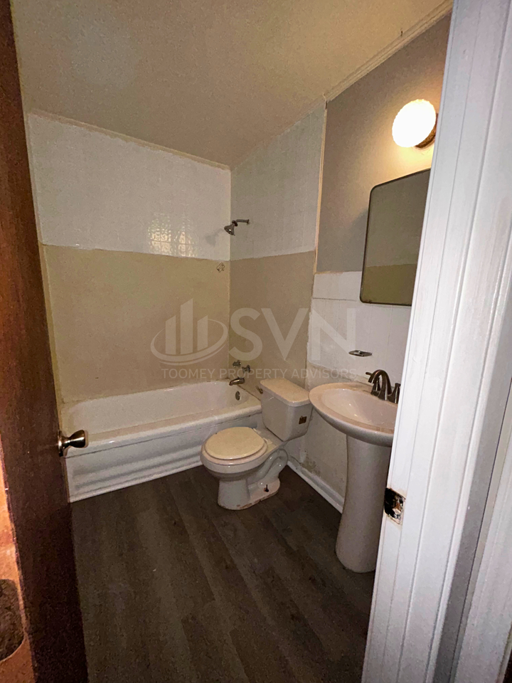2958 Frederick St - Photo 7 of 8