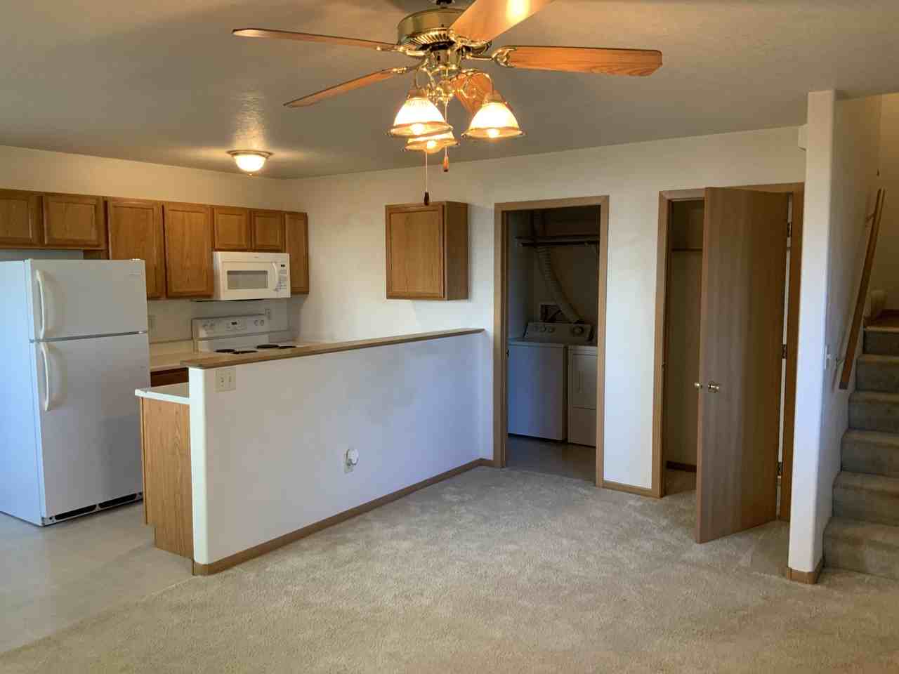 225 Federal Ave #3 - Photo 3 of 19