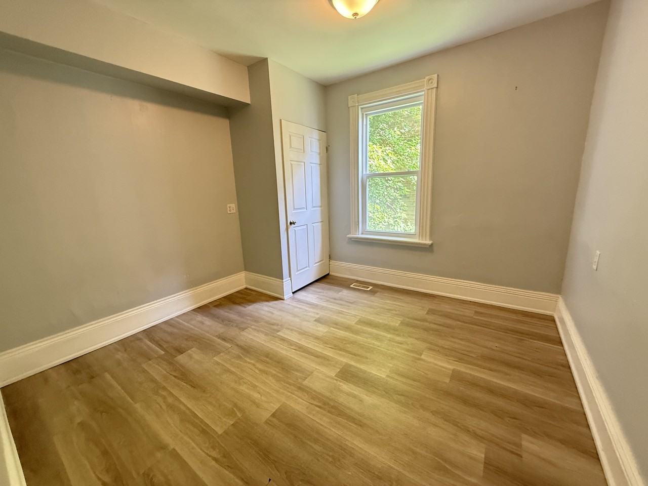 77 Murray St Lowr - Photo 4 of 6
