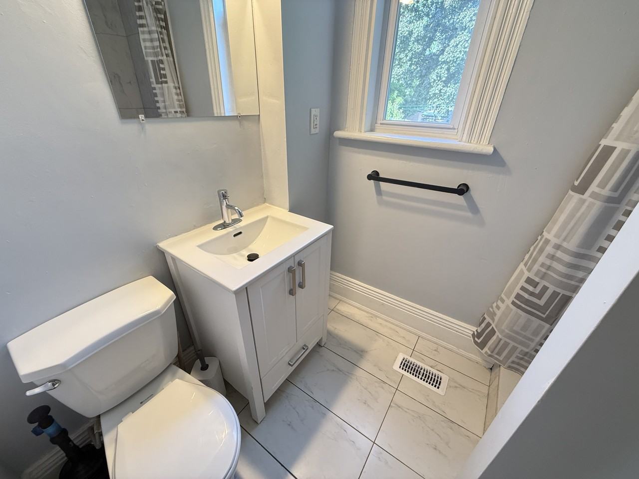 77 Murray St Lowr - Photo 6 of 6