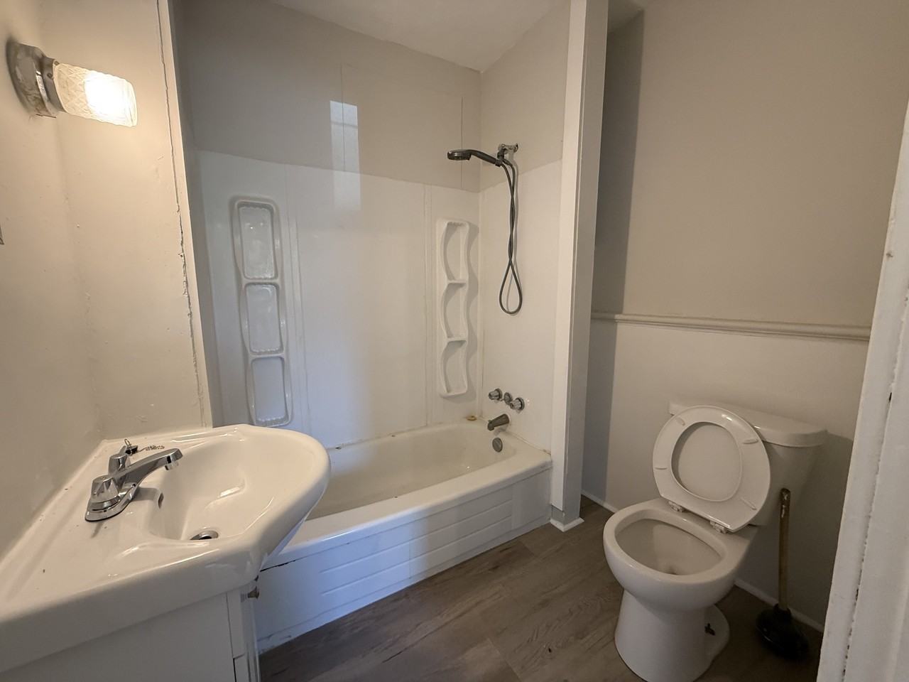 166 Sydenham St #2 - Photo 2 of 5