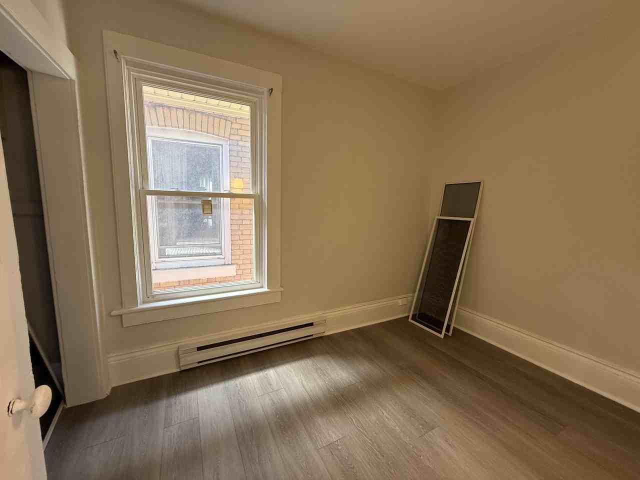 166 Sydenham St #2 - Photo 3 of 5