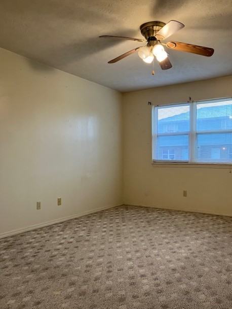 3221 N 21st St #3221 - Photo 4 of 16