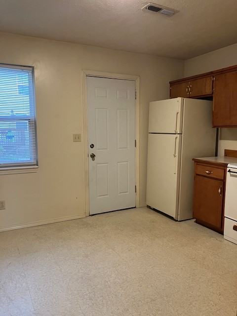 3221 N 21st St #3221 - Photo 5 of 16