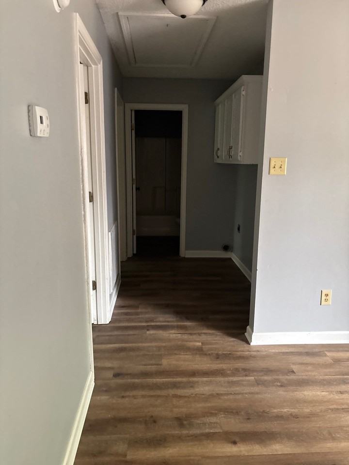 330 Main St #11 - Photo 2 of 6