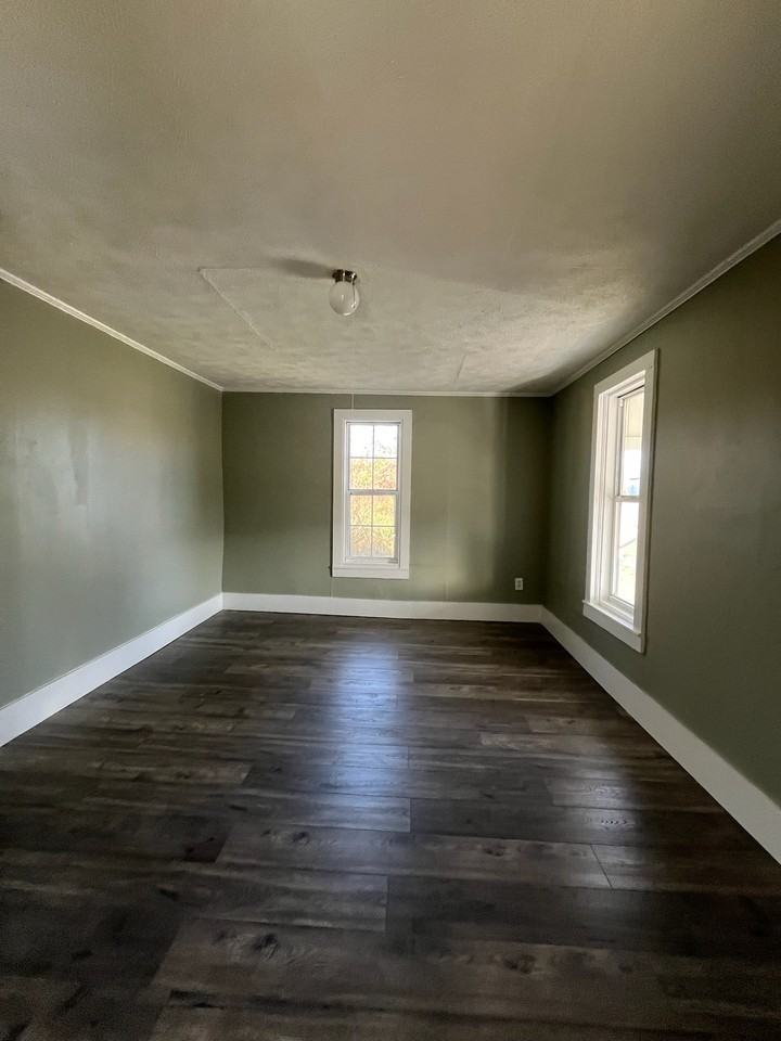 219 Haywood St #1 - Photo 3 of 10