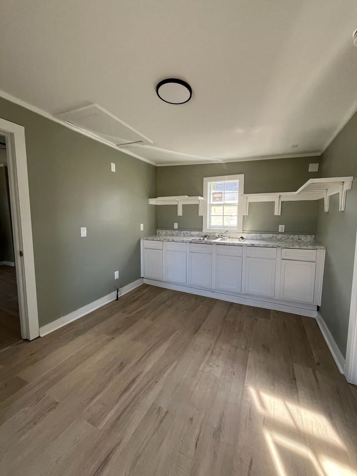 219 Haywood St #1 - Photo 7 of 10