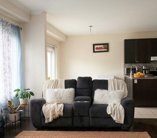 107 Castle Oaks Crossing - Photo 4 of 7