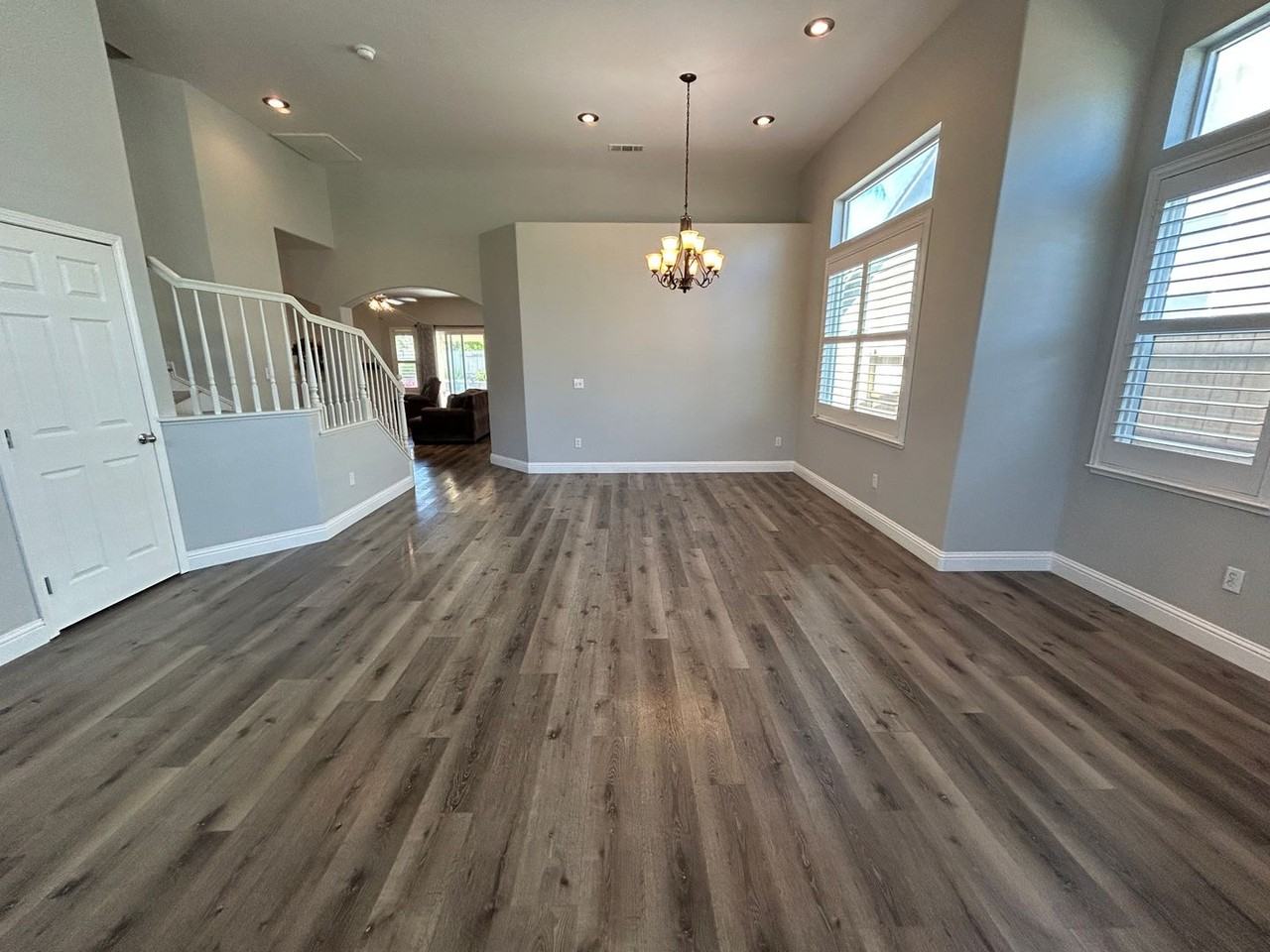 3052 Red Oak Ct - Photo 2 of 19