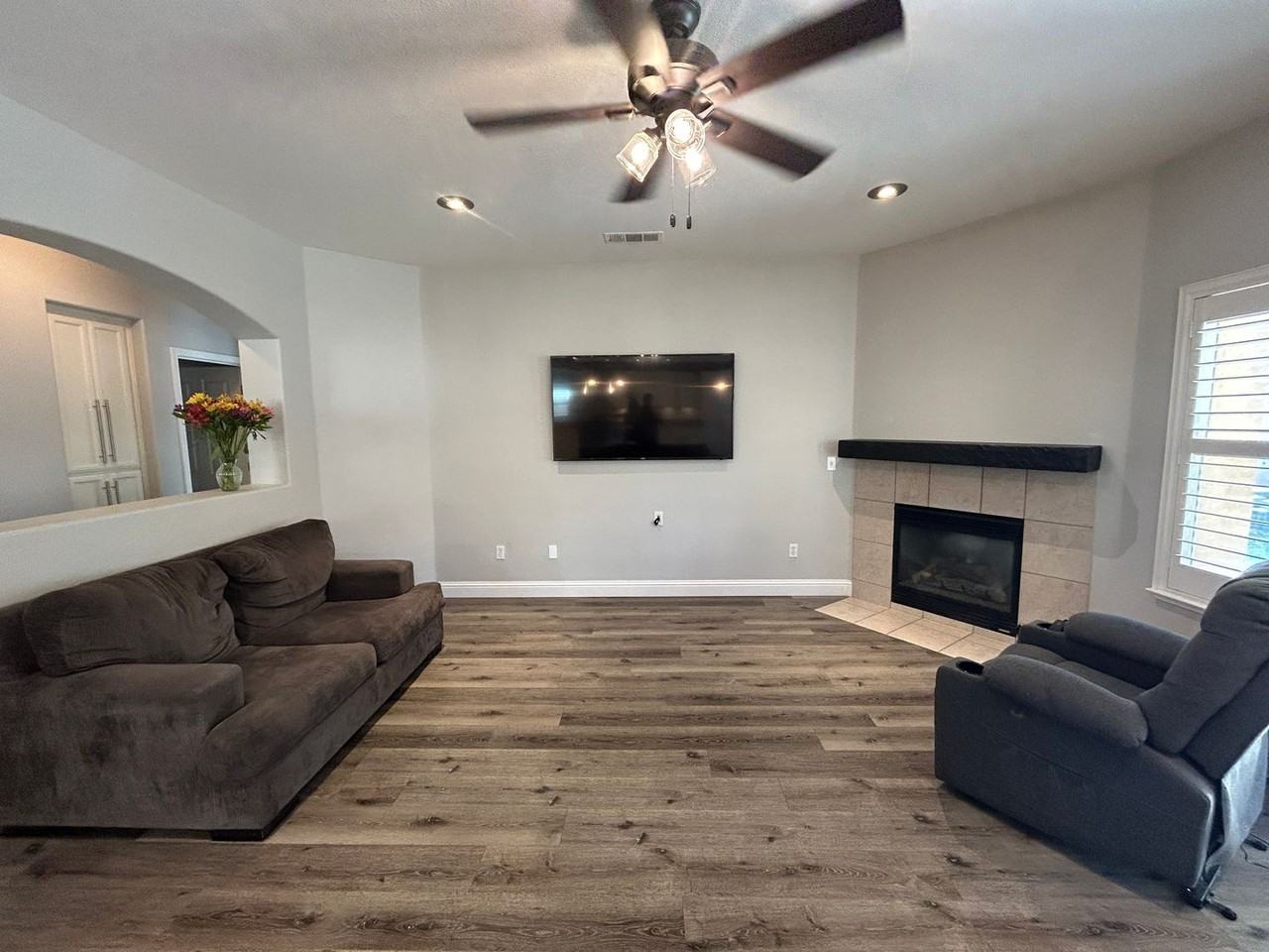3052 Red Oak Ct - Photo 5 of 19